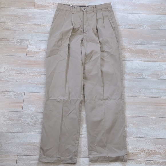 Men’s dockers khakis - Picture 1 of 3